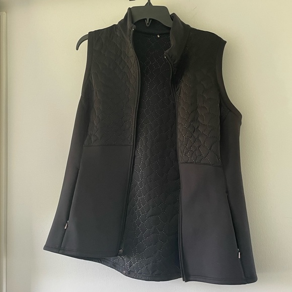 Super Soft Black Vest - Picture 1 of 5